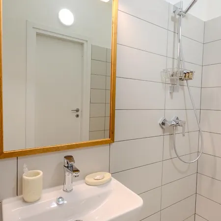 Ch6 By Rentable Apartment Brasov Exterior photo