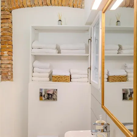 Ch6 By Rentable Apartment Brasov Exterior photo